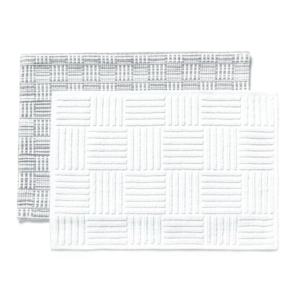 Threshold Gray and White Grid Bath Mats